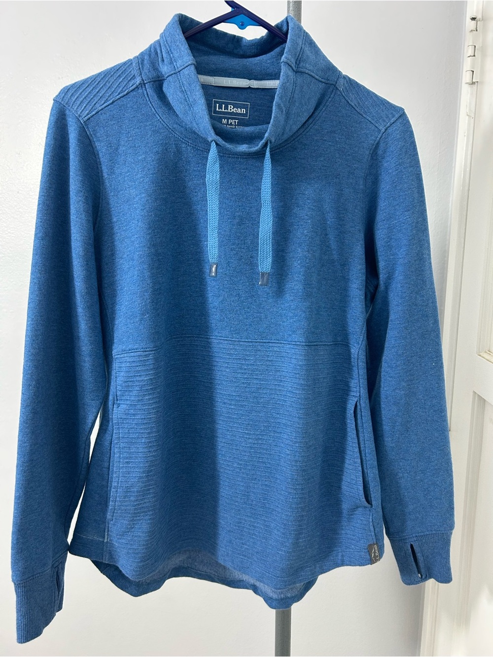 L.L. Bean Cozy Mixed Knit  Women's Medium Petite  Blue Cowl Neck Pullover